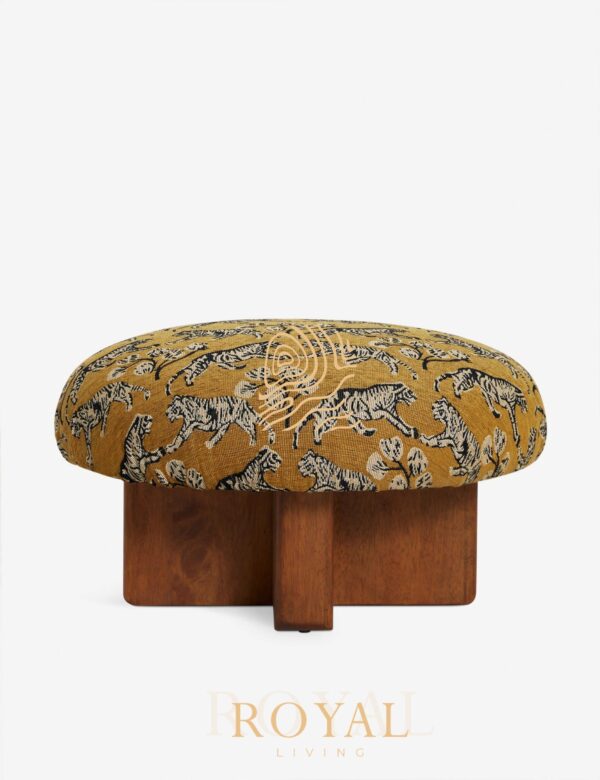 Dashell Stools Jati Bulat, stool sofa, stool jepara, stool bulat, stool kursi, stool kayu, kursi stool panjang, harga kursi stool set, stool sofa, stool panjang, stool kursi, bar stool, wooden stool, stool chair, stool besi, gambar stool, harga stool, kitchen stool, stool design, oak stool, stool busa, stool kayu jati, royalliving