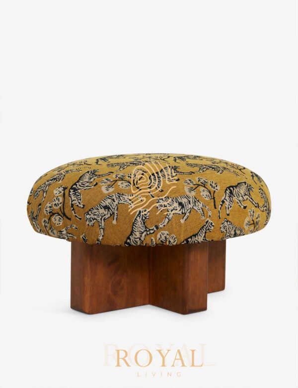 Dashell Stools Jati Bulat, stool sofa, stool jepara, stool bulat, stool kursi, stool kayu, kursi stool panjang, harga kursi stool set, stool sofa, stool panjang, stool kursi, bar stool, wooden stool, stool chair, stool besi, gambar stool, harga stool, kitchen stool, stool design, oak stool, stool busa, stool kayu jati, royalliving